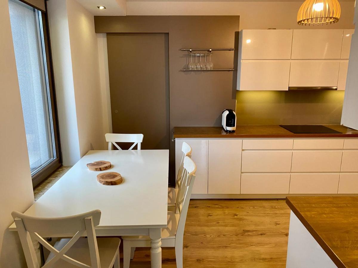 Apartament Centrum 64M2 Klimatyzacja Kędzierzyn-Koźle Exteriör bild