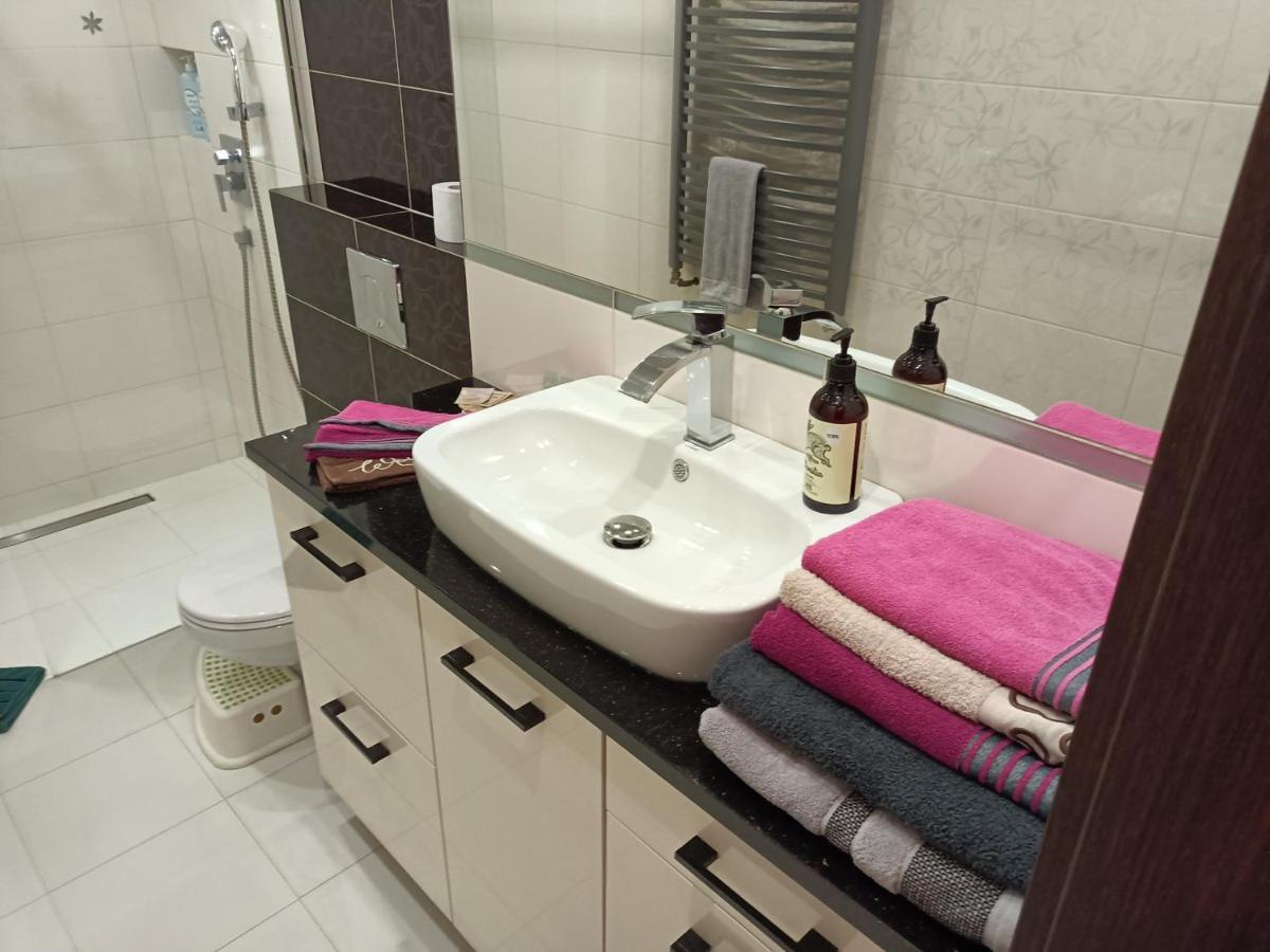 Apartament Centrum 64M2 Klimatyzacja Kędzierzyn-Koźle Exteriör bild